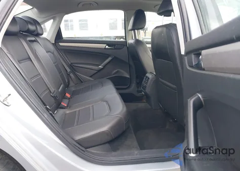 2021 Volkswagen Passat 2.0T Se from USA, damaged, VIN 1VWSA7A39MC000149